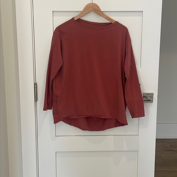 lululemon athletica Tops - lululemon athletica Back in Action